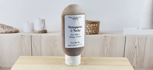 Honeysuckle & Nectar Scrubby Body Wash