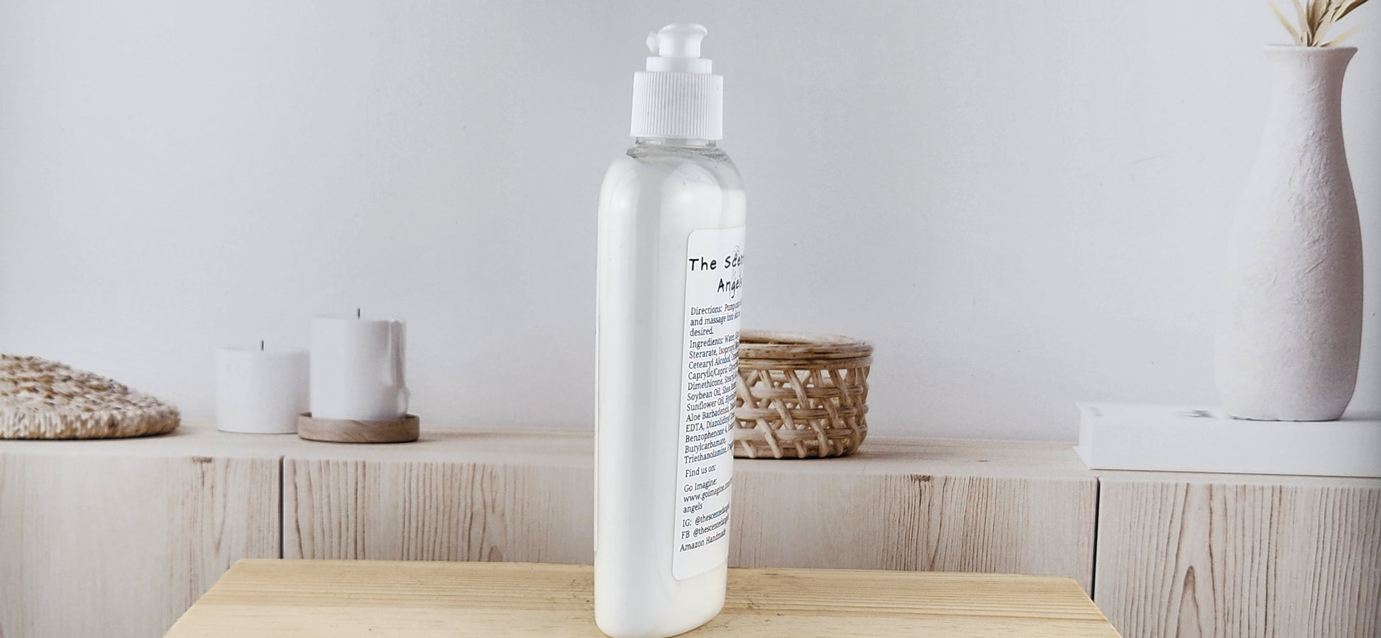 oatmeal honey body lotion side view of bottle