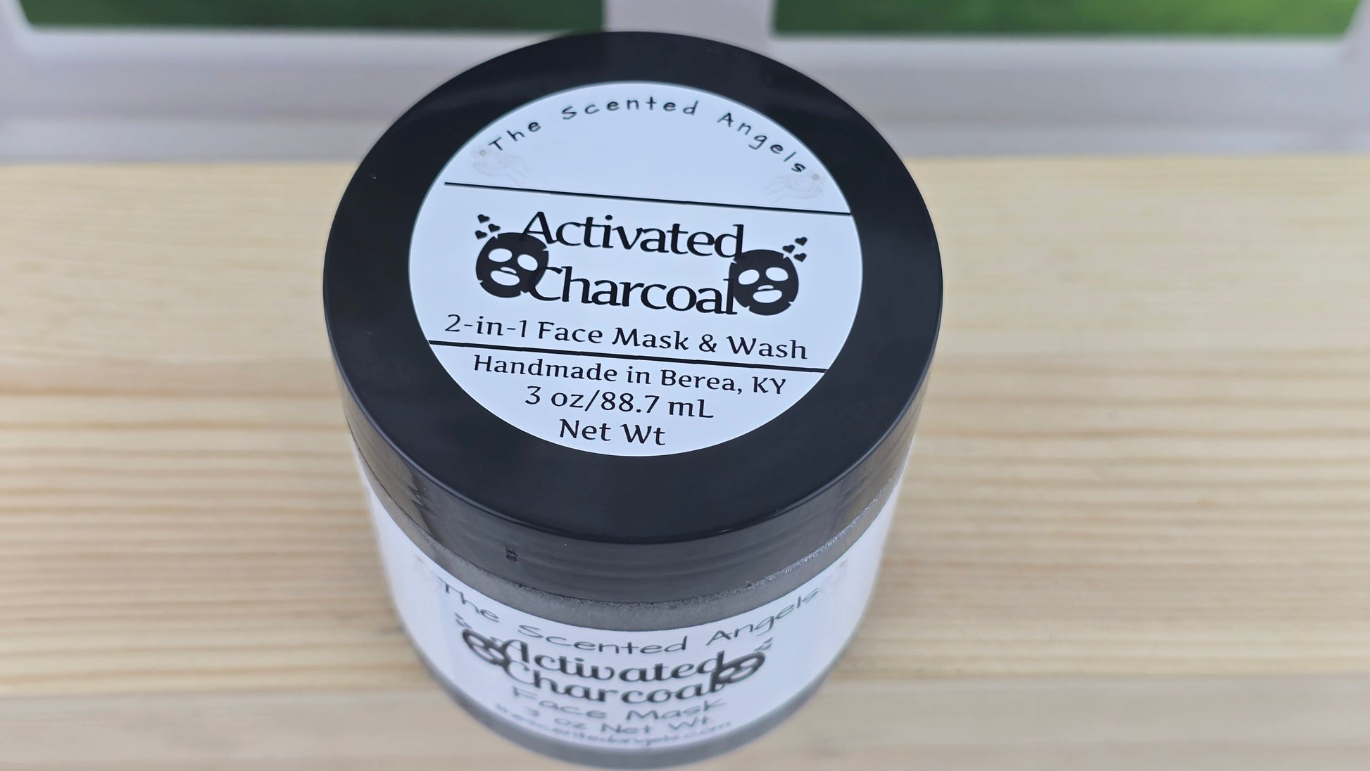 Activated Charcoal 2-in-1 Face Mask and Wash top label