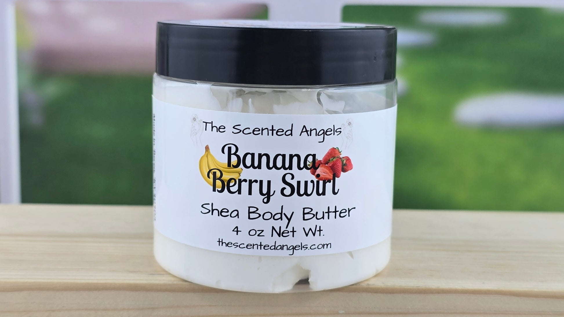 Banana Berry Swirl Whipped Shea Body Butter 4 oz front label