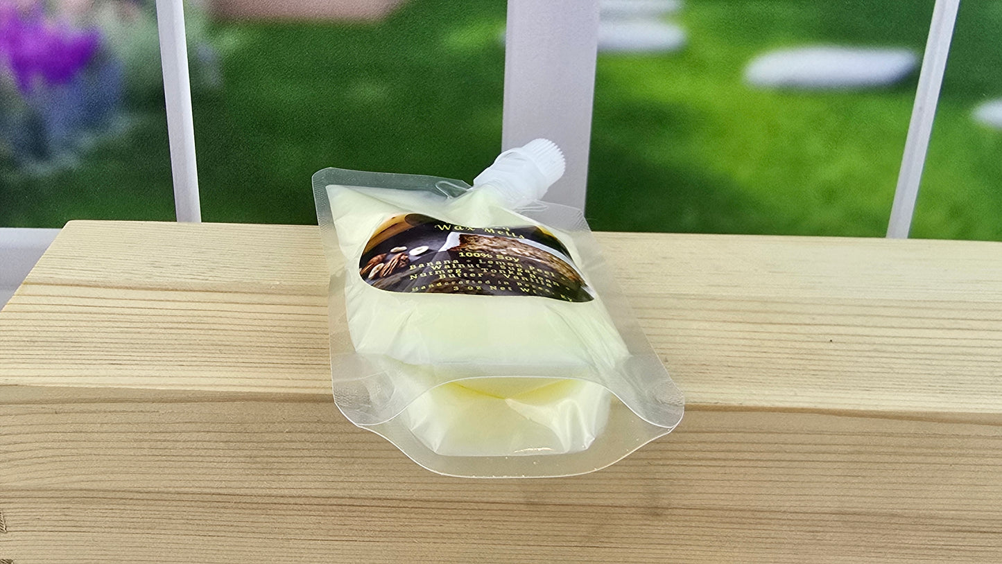 Banana Nut Bread Soy Scented Squeezy Wax Melts laying down bottom view