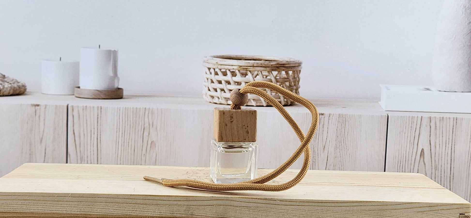 Beach Walk Scented Reed Diffuser - Comes with 6 reeds - Modern Glass Bottle The Scented Angels Reed Diffuser