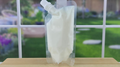 back of squeezable wax melt pouch