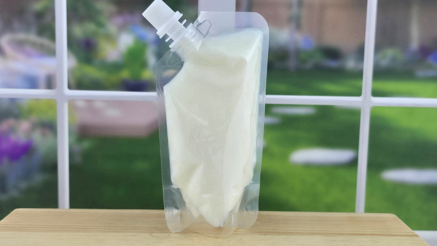 back of squeezable wax melt