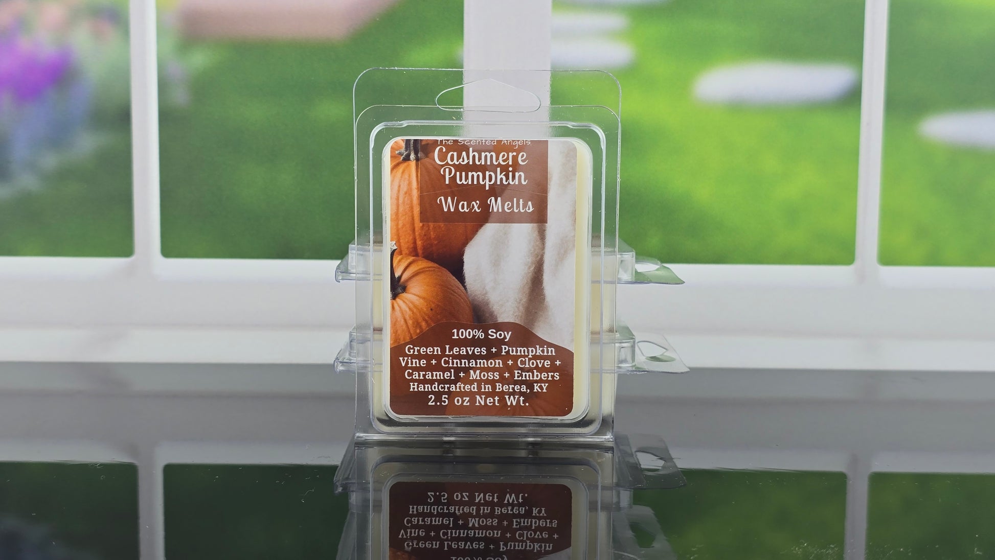Cashmere Pumpkin clamshell wax melt