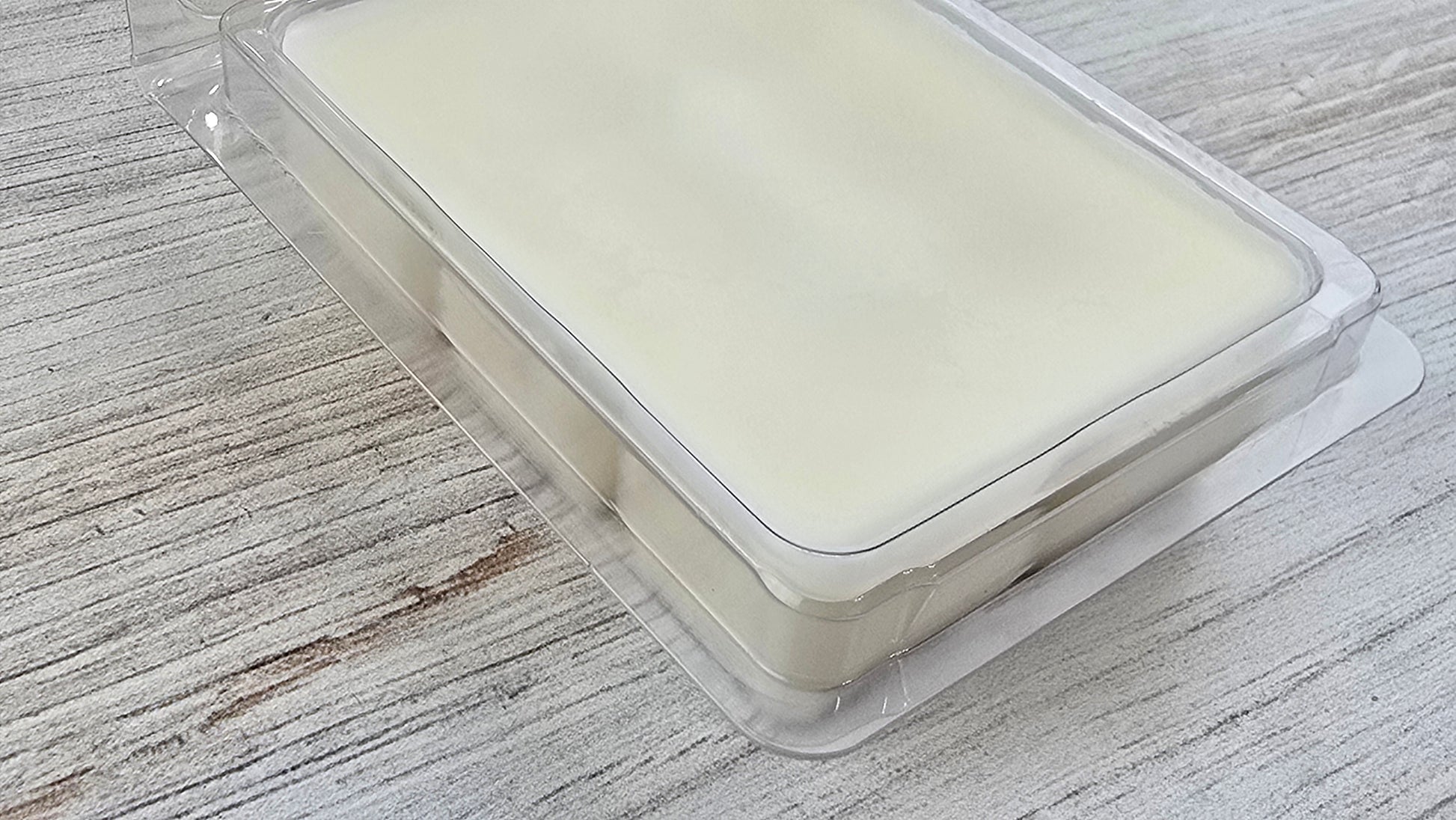 close up of clamshell packaging