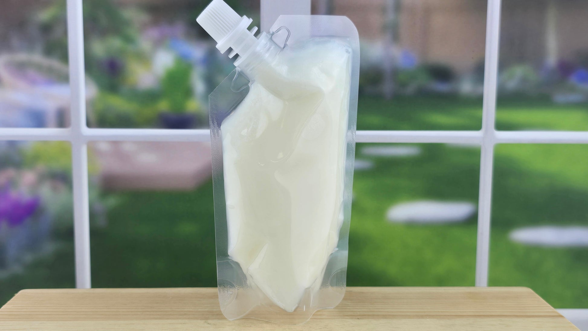 back of green apple squeezable wax melt