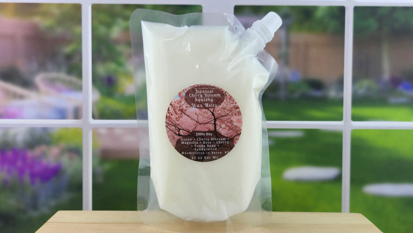 Squeezable wax melt pouch 12 oz
