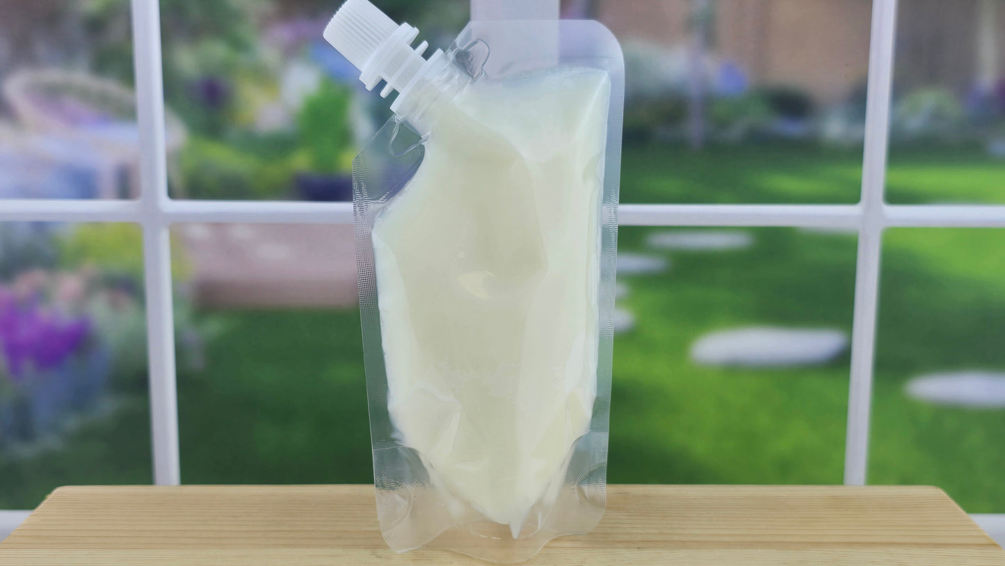 back of squeezable wax melt