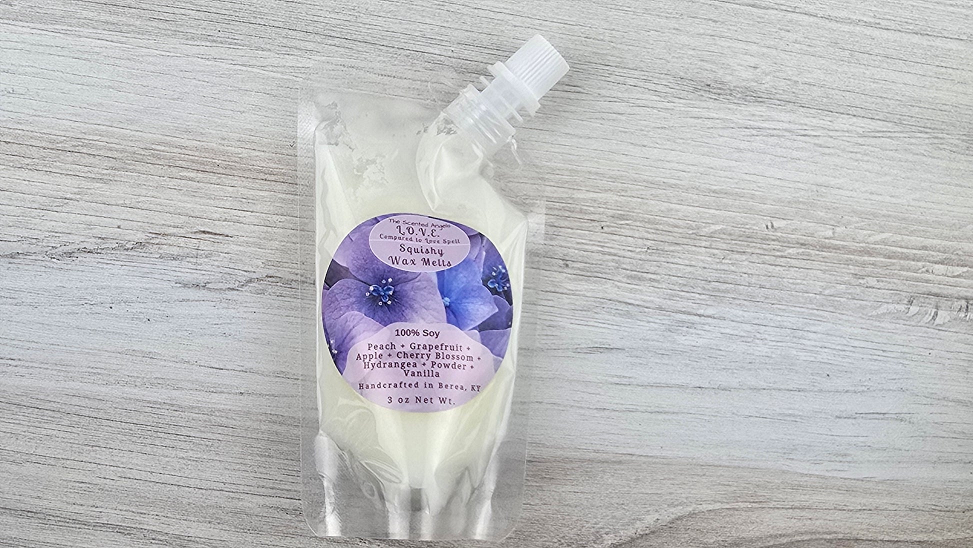 Love Spell squeezable wax melt pouch