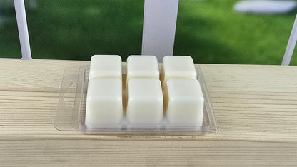clear clamshell packaging