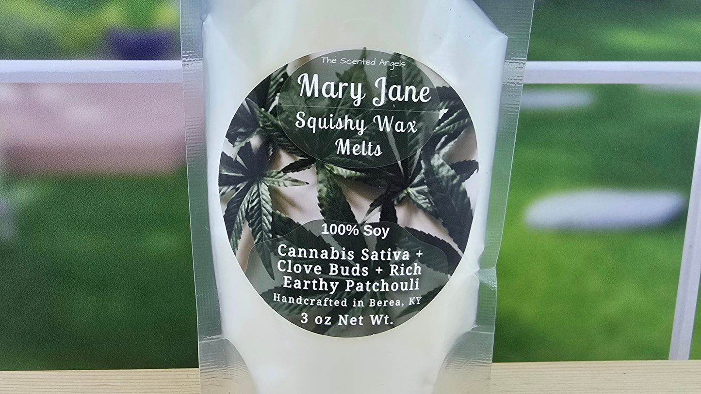 Squeezy wax melt up close on label