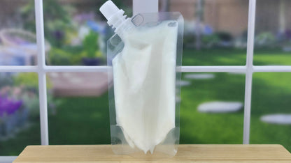 back of Mineral Drift squeezable wax melt pouch