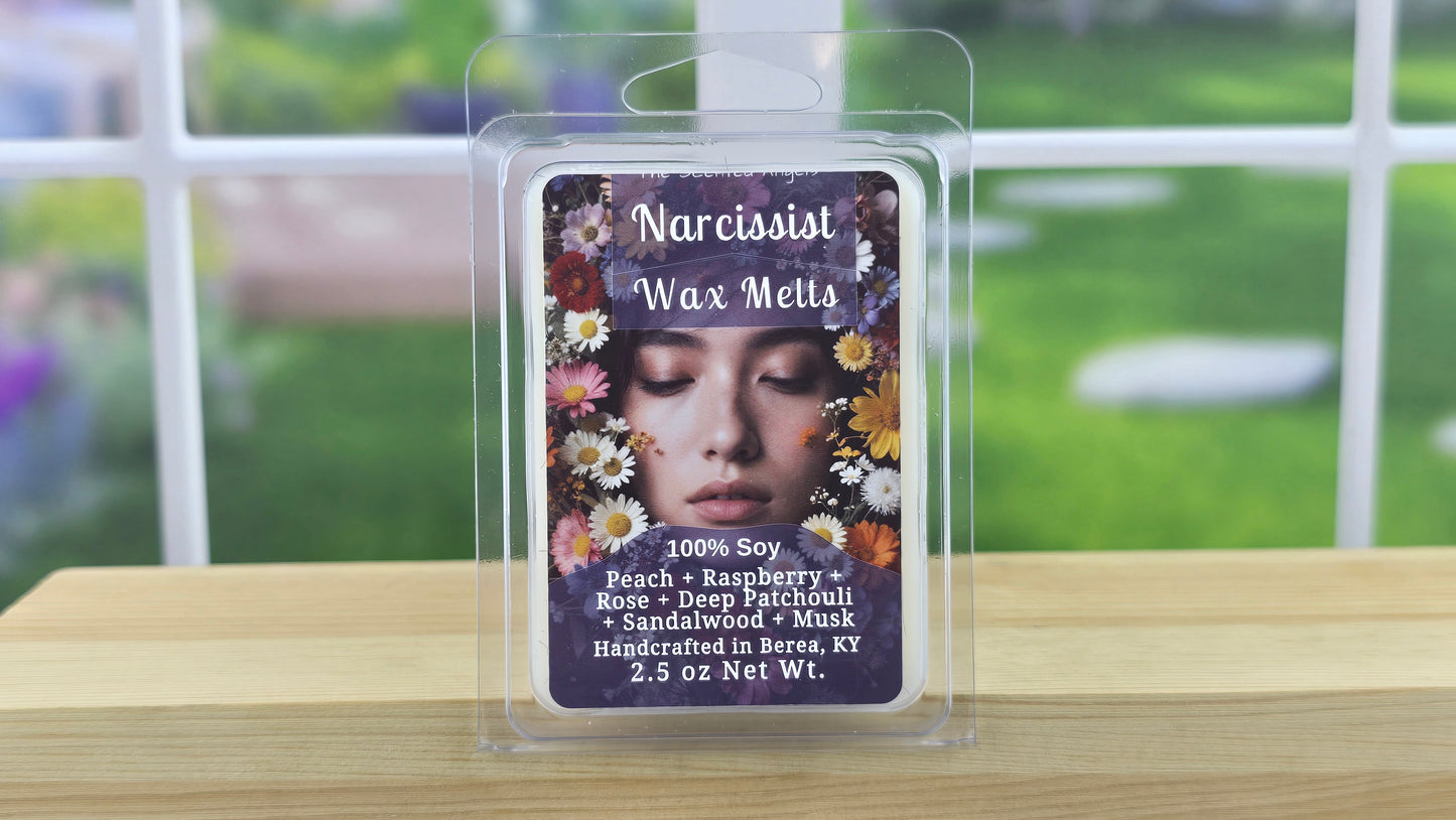 Narcissist wax melts handmade by The Scented Angels – bold peach floral amber fragrance