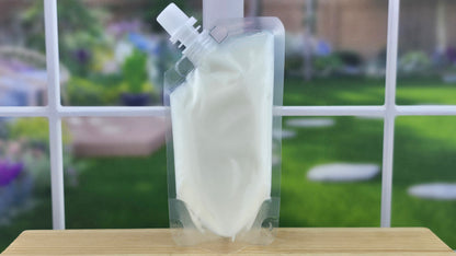 Back of narcissist squeezable wax melt pouch