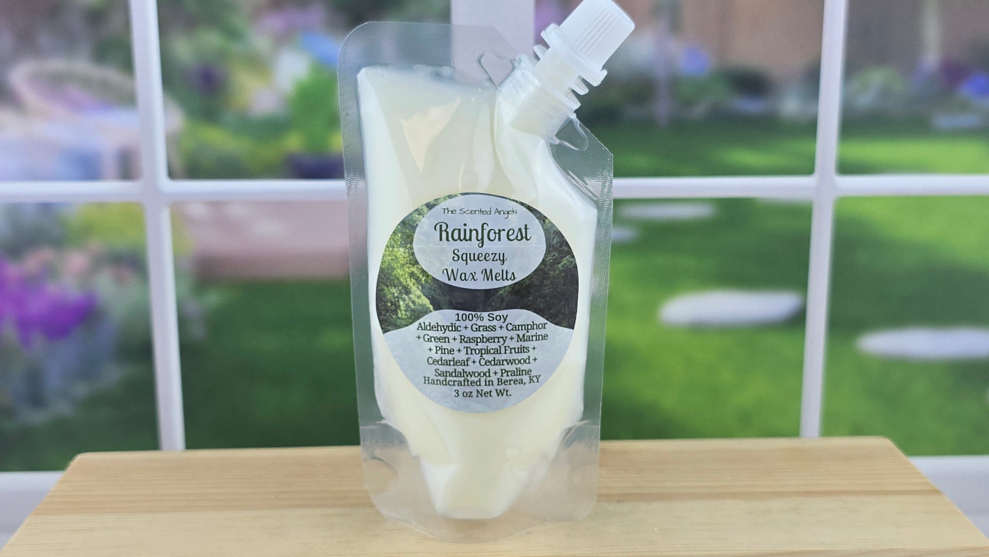 Rainforest wax melts handmade by The Scented Angels – fresh tropical forest fragrance