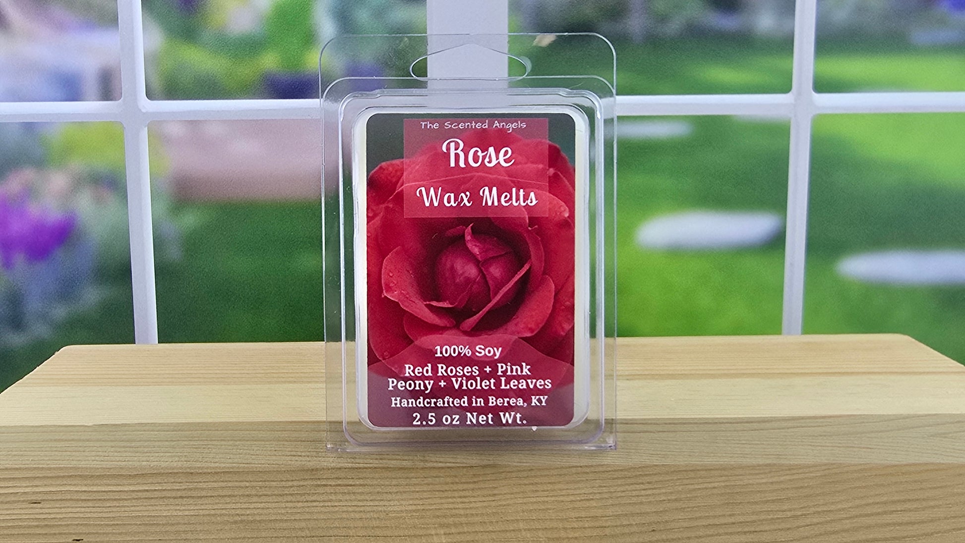 Rose wax melts handmade by The Scented Angels – classic blooming rose fragrance