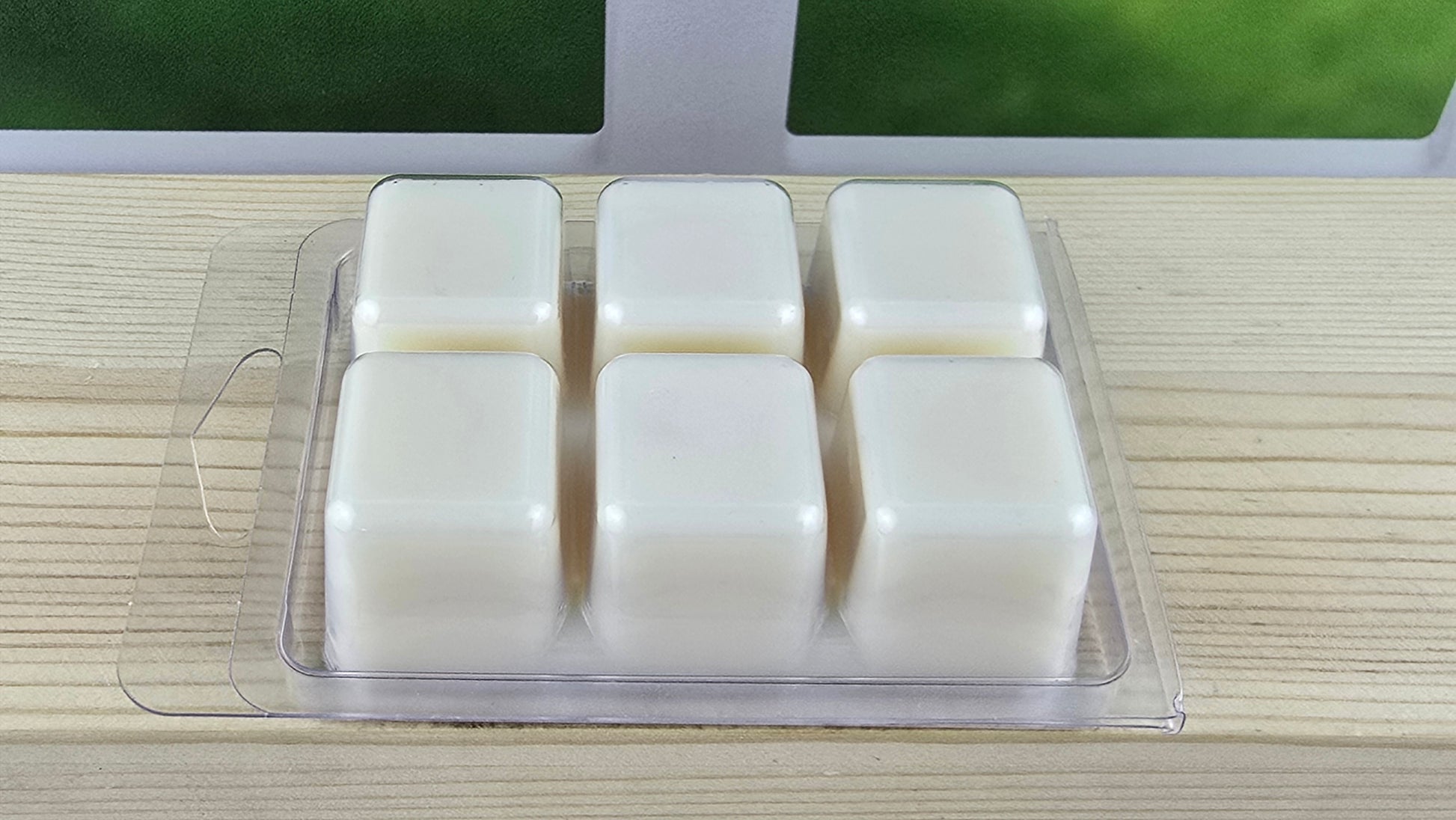 wax melt packaging upside down