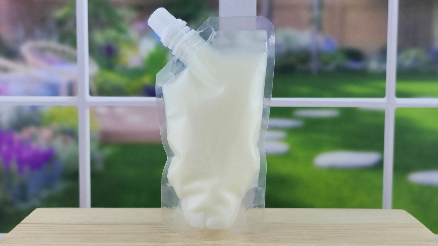 back of squeezable wax melt