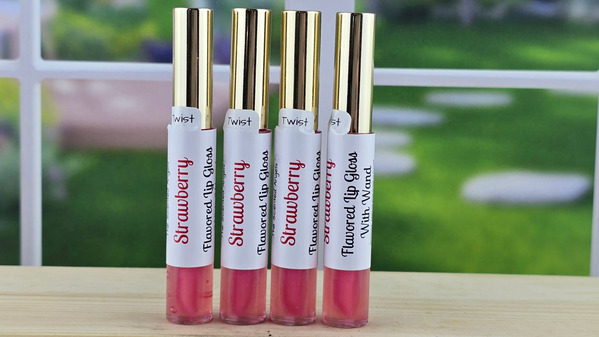 Strawberry flavored lip loss 4 tubes