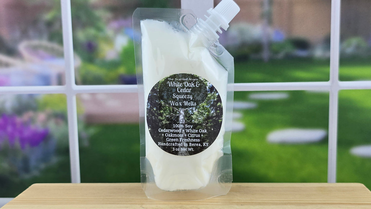 White Oak and Cedar wax melts handmade by The Scented Angels – cedarwood and sandalwood fragrance